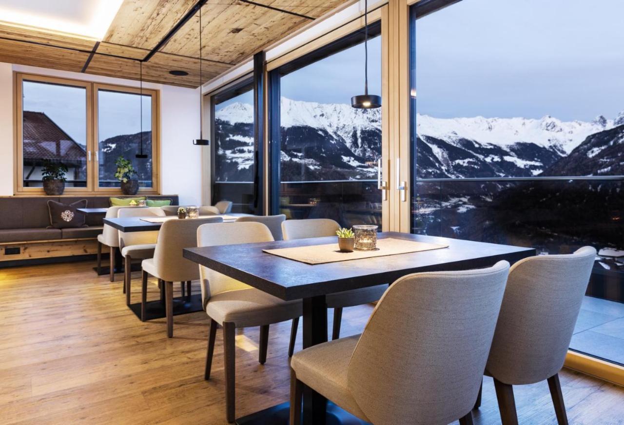 Hotel Garni Tirol Ладис Экстерьер фото
