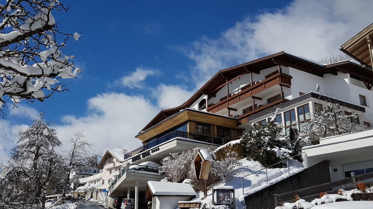 Hotel Garni Tirol Ладис Экстерьер фото