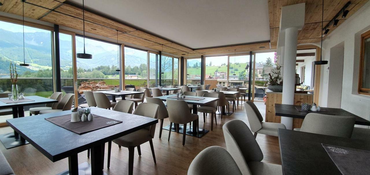 Hotel Garni Tirol Ладис Экстерьер фото